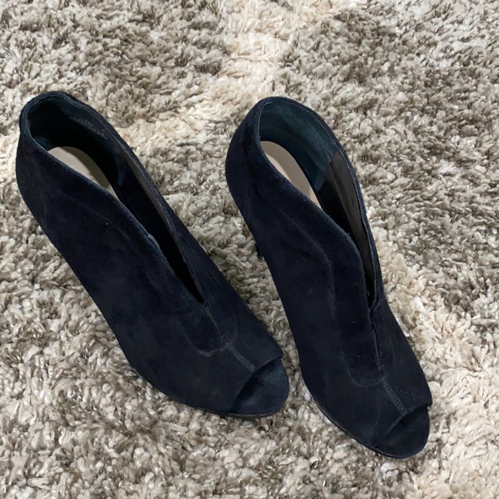 Nine West Peep Toe Heels